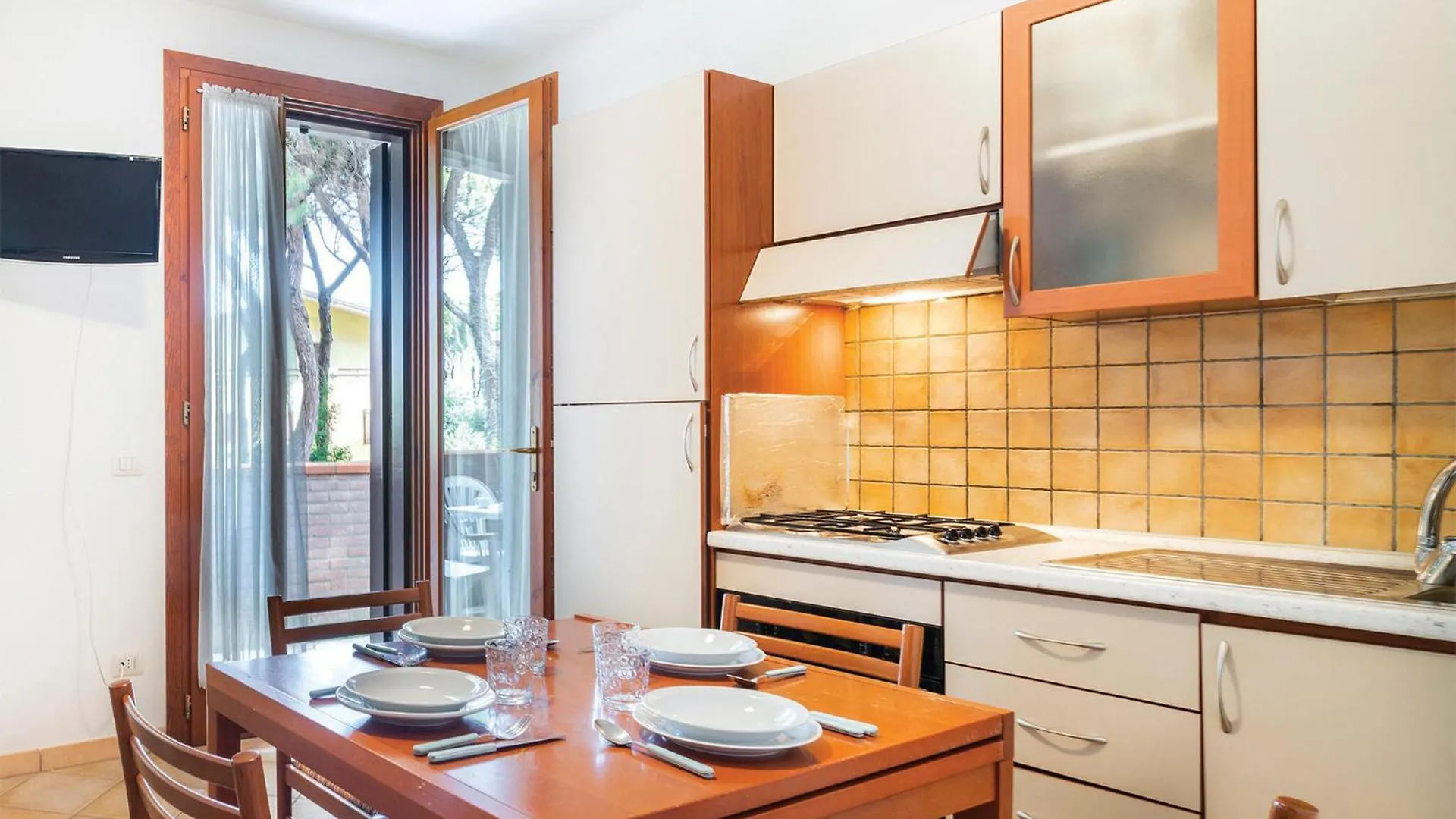 Pet Friendly Apartment In Rosolina Mare With Wifi Italy