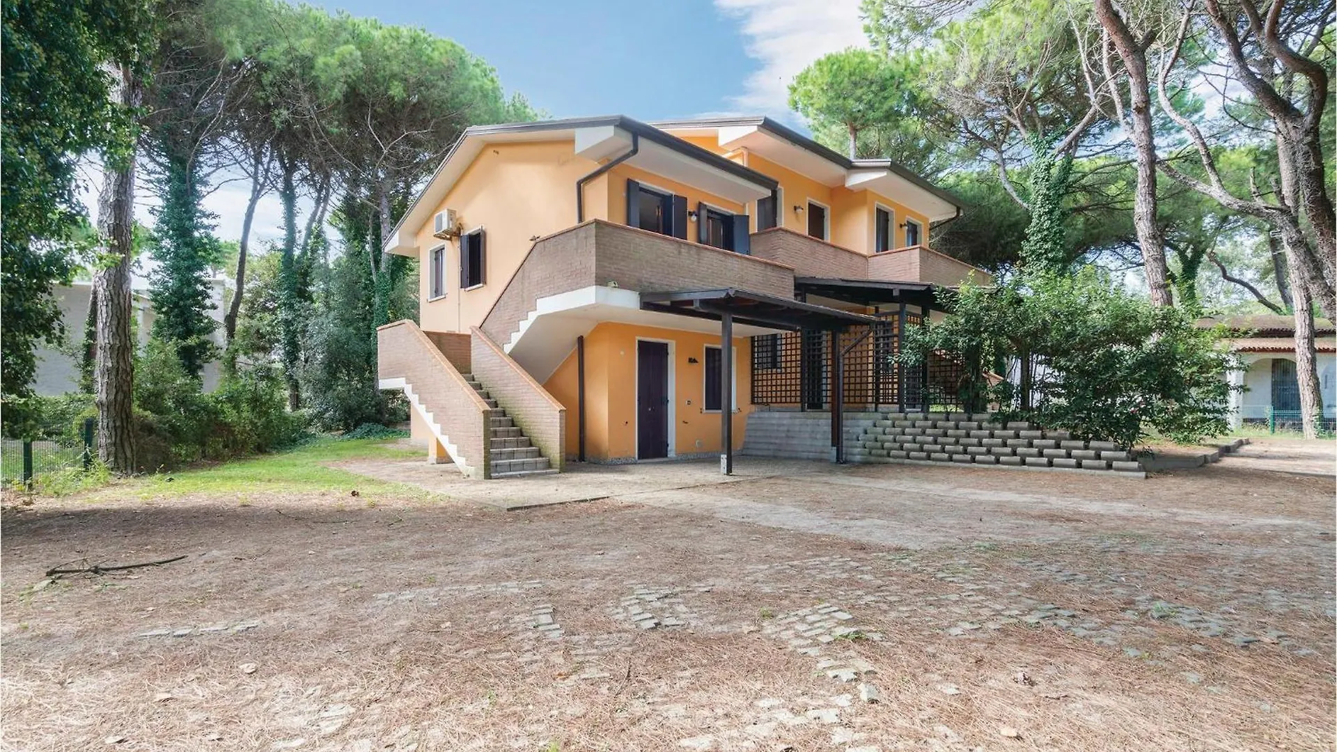 Pet Friendly Apartment In Rosolina Mare With Wifi